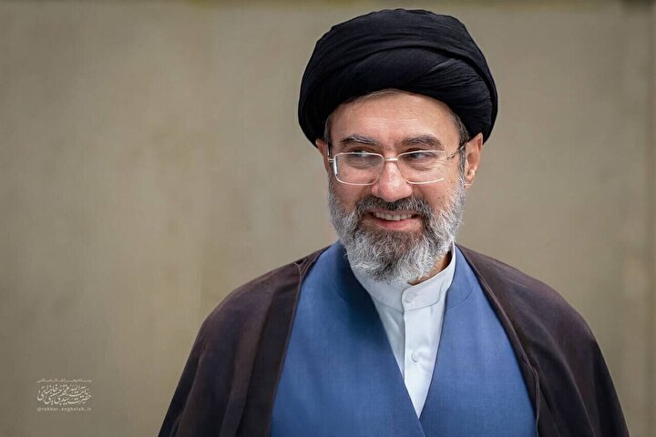 Persian language one of greatest capacities for promoting Iran’s rich culture