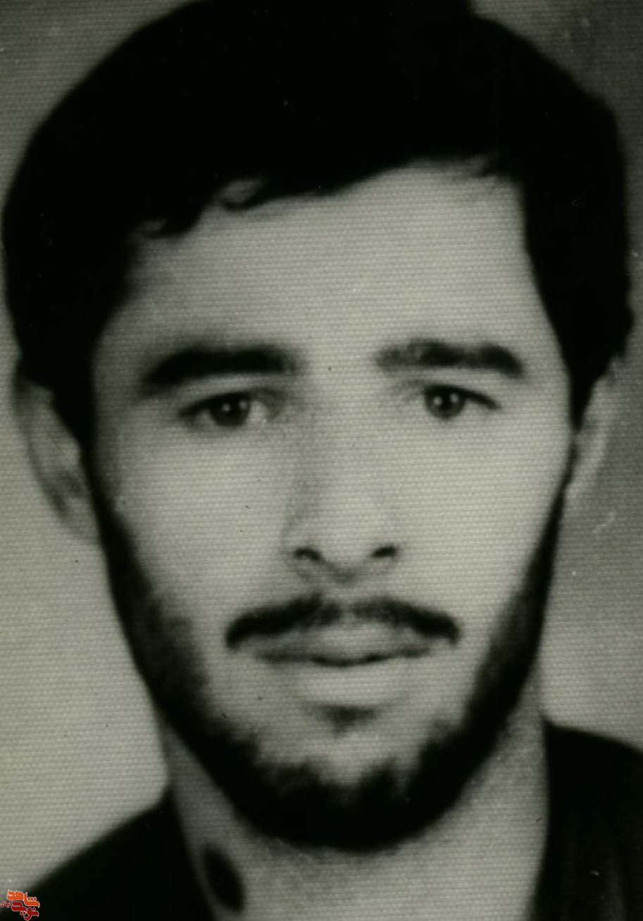 «شال همت به كمر بنديد و اين عوامل آگاه و ناآگاه استعمار را طرد كنيد و انقلاب اسلامي را سرافراز نماييد.» «شال همت به كمر بنديد و اين عوامل آگاه و ناآگاه استعمار را طرد كنيد و انقلاب اسلامي را سرافراز نماييد.»
