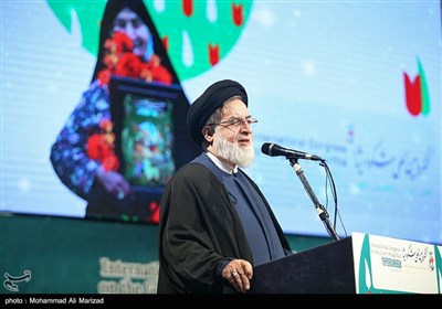 امام(ره) مفهوم «شهادت» را در قاموس جمهوری اسلامی جانمایی کردند/ «شکوه ایثار» تجلیل ملی از مقام مادران و همسران شهدا امام(ره) مفهوم «شهادت» را در قاموس جمهوری اسلامی جانمایی کردند/ «شکوه ایثار» تجلیل ملی از مقام مادران و همسران شهدا