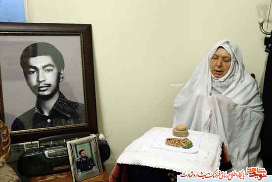 سه روایت زنانه از پدر موشکی ایران (بخش نخست)؛ به روایت مادر و خواهر شهید سه روایت زنانه از پدر موشکی ایران (بخش نخست)؛ به روایت مادر و خواهر شهید