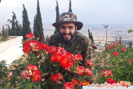 پیکر مطهر شهید مدافع حرم «علی سیفی» وارد دیارش شد پیکر مطهر شهید مدافع حرم «علی سیفی» وارد دیارش شد
