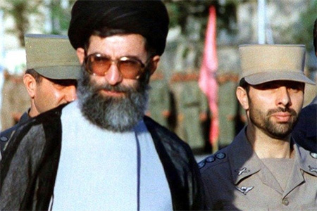 نامه شهید صیاد شیرازی به مقام معظم رهبری نامه شهید صیاد شیرازی به مقام معظم رهبری