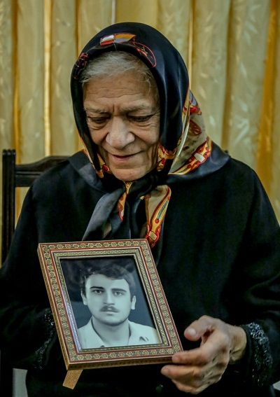 همسرم هر هفته به حرم امام خمینی (ره) میرفت/ روحیه ژوزف در جبهه ورزشکاری بود همسرم هر هفته به حرم امام خمینی (ره) میرفت/ روحیه ژوزف در جبهه ورزشکاری بود