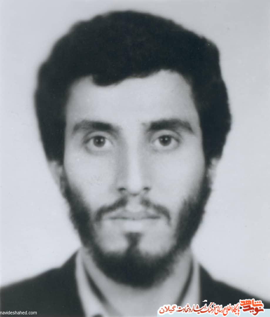 مادرگرامی شهید والامقام حاج محمدعلی شیخان به فرزند شهیدش پیوست مادرگرامی شهید والامقام حاج محمدعلی شیخان به فرزند شهیدش پیوست