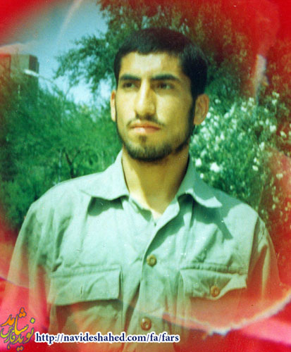 با مقاومت خود مشتی محکم در دهان استکبار جهانی بزنند با مقاومت خود مشتی محکم در دهان استکبار جهانی بزنند