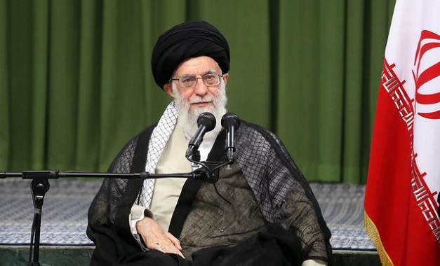 دفاع مقدس تمامنشدنی است/ دشمن در تهاجم به معنویات شکست خواهد خورد دفاع مقدس تمامنشدنی است/ دشمن در تهاجم به معنویات شکست خواهد خورد