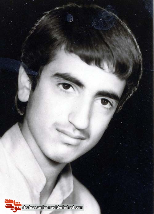 شهید محمد قنبری؛ با یاد خدا دلهایتان آرام می گیرد شهید محمد قنبری؛ با یاد خدا دلهایتان آرام می گیرد
