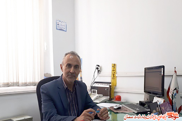 باید حقی که شهدا بر ما درند را به نسل جوان شناساند