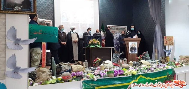 فرزندان نخبه ایثارگران سفیران فرهنگی هستند