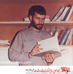 بر ماست تا زنده ایم از دین اسلام دفاع کنیم بر ماست تا زنده ایم از دین اسلام دفاع کنیم