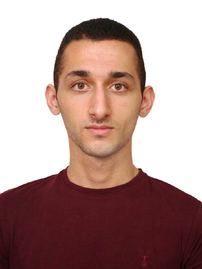 روی سهمیه ایثارگری هیچ حسابی باز نکردم روی سهمیه ایثارگری هیچ حسابی باز نکردم