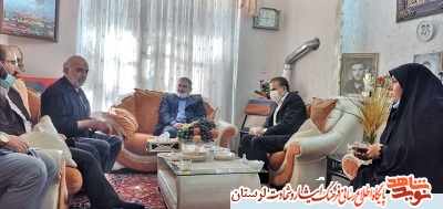 شهیدان منادیان عزت و افتخار هستند