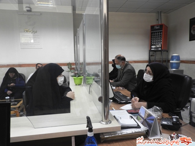 گزارش تصویری/ ملاقات های عمومی مدیرکل بنیاد شهید با خانواده شهدا و ایثارگران