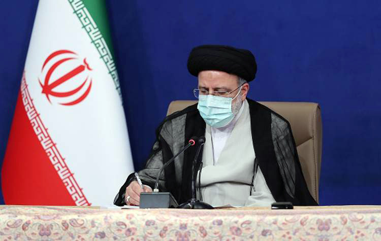 رییس جمهور درگذشت پدر شهیدان «زینلی مبارکه» را تسلیت گفت