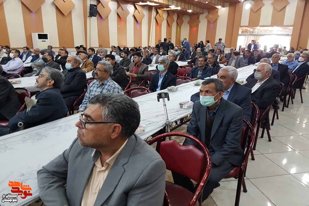 جانبازان نماد ایثار و فداکاری هستند