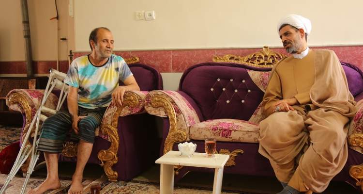 جانبازان ارزشهای نظام اسلامی و اسوه های ایثار و مقاومت هستند