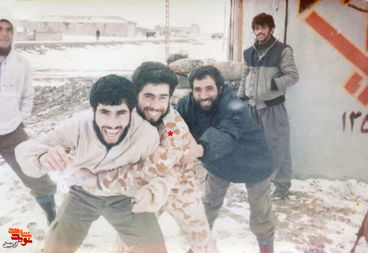تصاویر به جا مانده از شهید«هاشم شکری»