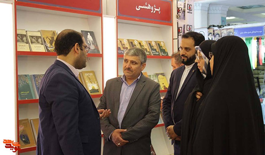 همراه با نشر شاهد در سومین روز نمایشگاه بین‌المللی کتاب + تصاویر