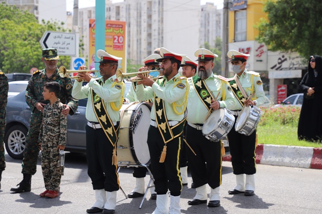 تشییع پیکر مطهر شهید «مسعود پرکاس» در بندرعباس