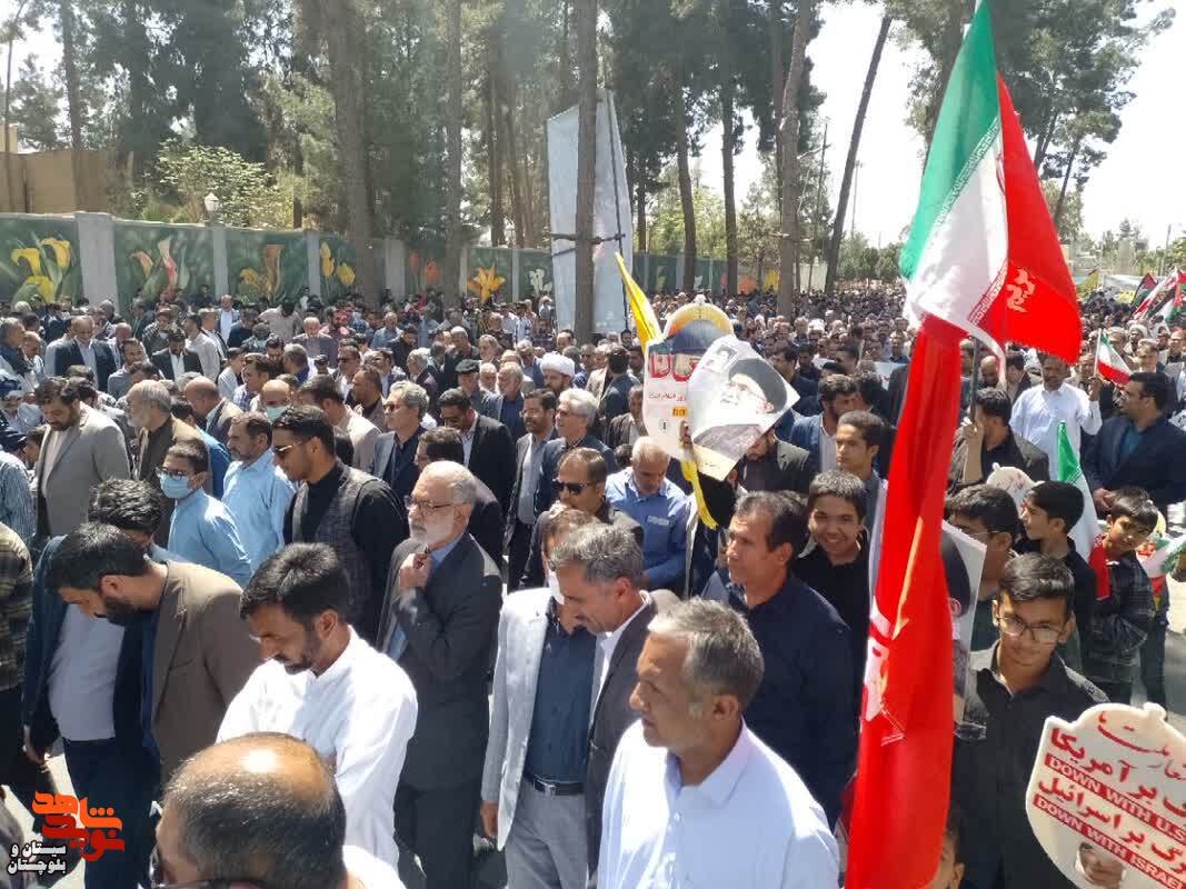 راهپیمایی روز جهانی قدس با حضور خانواده‌های معظم شهدا و ایثارگران در زاهدان