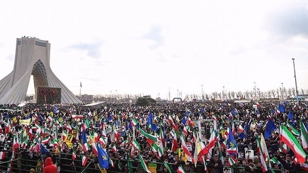 آغاز جشن سالگرد انقلاب تا ساعاتی دیگر آغاز جشن سالگرد انقلاب تا ساعاتی دیگر
