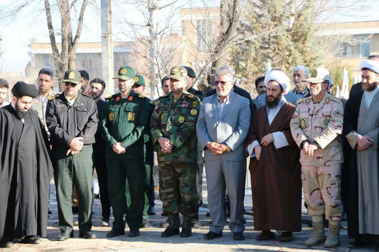 مراسم مهمانی لاله ها درشهرستان خوی