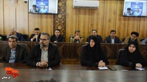 کارگزاران نظام اسلامی برای ترویج فرهنگ ایثار و شهادت تلاش کنند