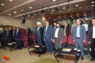 مشاوران ایثارگران دستان بلند بنیاد شهید هستند