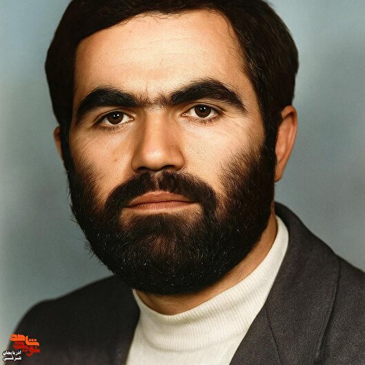 اسلامی بمانید و نگهبان راه انقلاب باشید