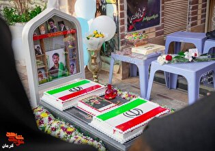 گلزار شهدای کرمان میزبان جشن تولد شهید «علی نژاد...