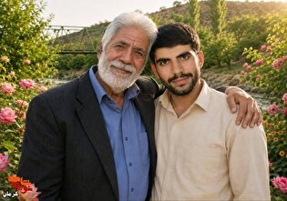 پدر شهید «حسین رنجبر کبوترخانی» در جوار فرزند...