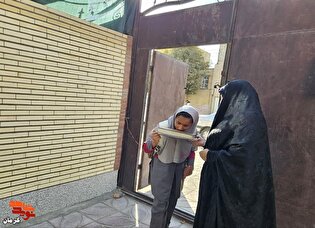 همراهی مسئولان بنیاد شهید کرمان با فرزند شهید...
