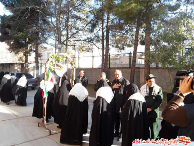 اعزام همسران شهدا به اردوی راهیان نور مناطق عملیاتی استان ایلام