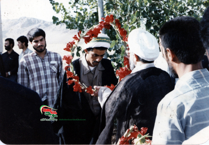 لحظات بازگشت آزادگان چهارمحال و بختیاری به میهن اسلامی 
