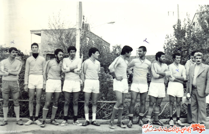 از چپ: مهدی امیری - ...- حسین بابایی - مهدی ابراهیمی - مرتضی حاج مرادی - شهید سیاوش امیری - محسن احمدی - شهید شیخی