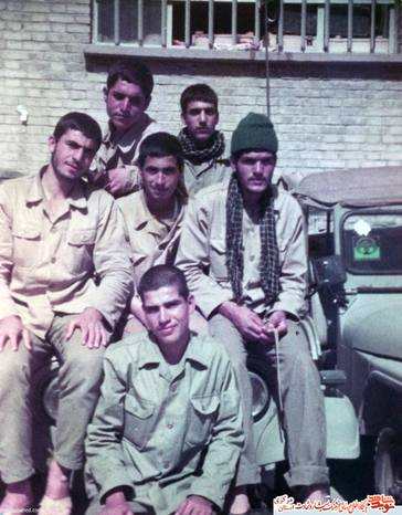 از چپ:  جمشید الوانی - غلامعلی واحدی - محمدرضا یوسفی - غلامعلی واحدی - شاه علی -...