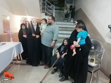 مادر شهید برنا